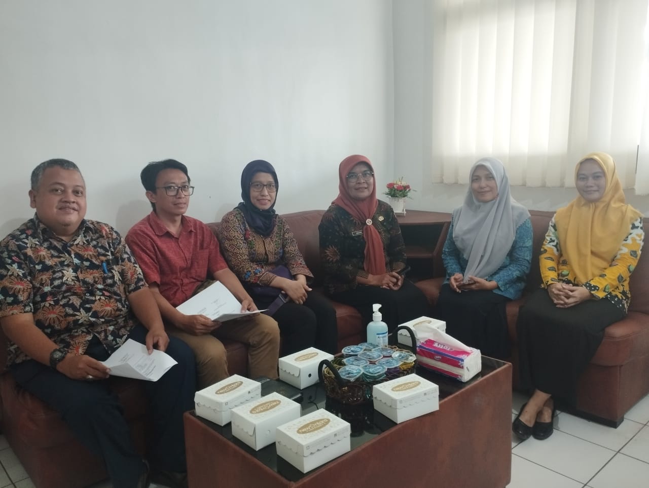Kunjungan dari DPMPTSP Provinsi Jawa Timur terkait Tindak Lanjut Usulan Belanja Program Tahun 2024 Pasca Musrenbang Jawa Timur